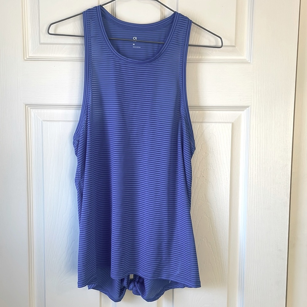 💙Gap fit Medium women’s tank top